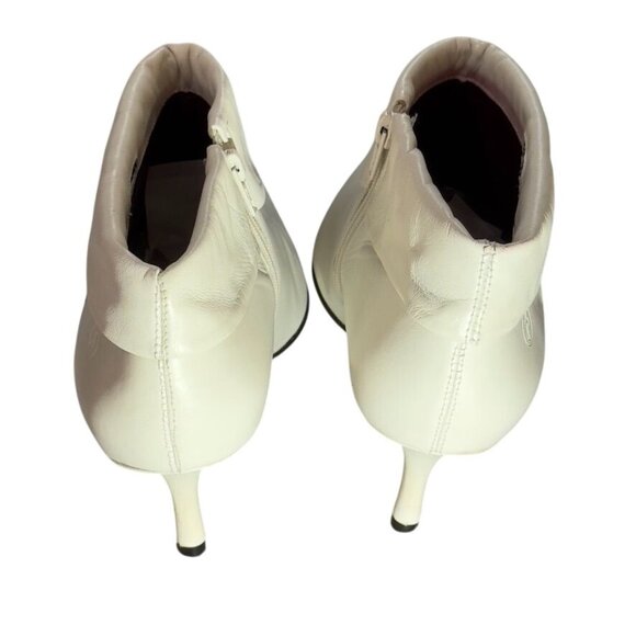BRONX Vivian Women's Pointed-Toe White Leather Ankle Booties Heels Size 8.5M - Picture 4 of 10